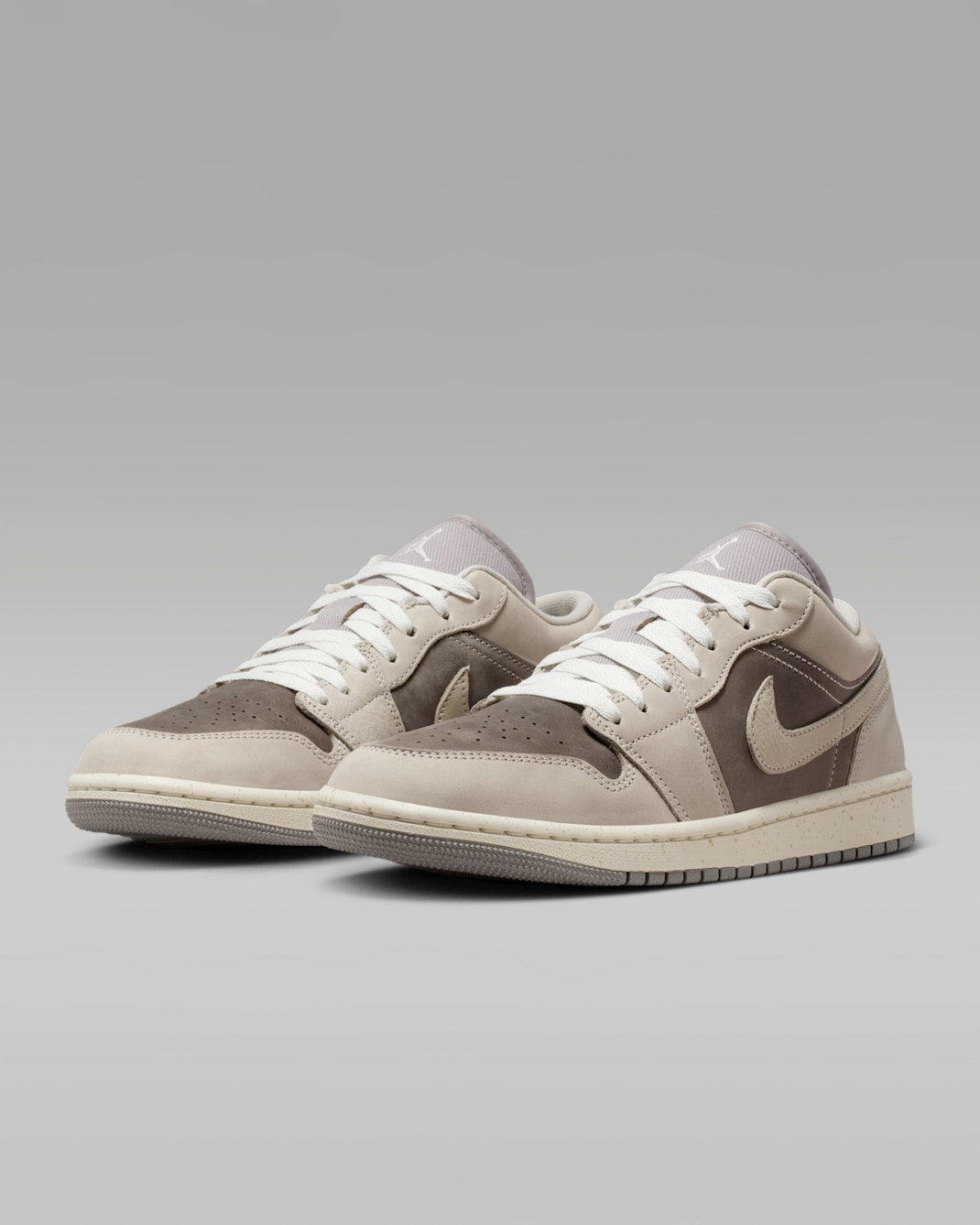 SNEAKERS AJ1 LOW